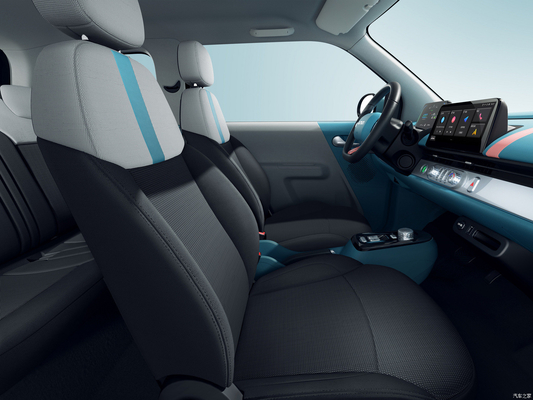 Changan Lumin Hatchback voiture électrique EV berline avec avant 4 arrière 4 radar à grande valeur