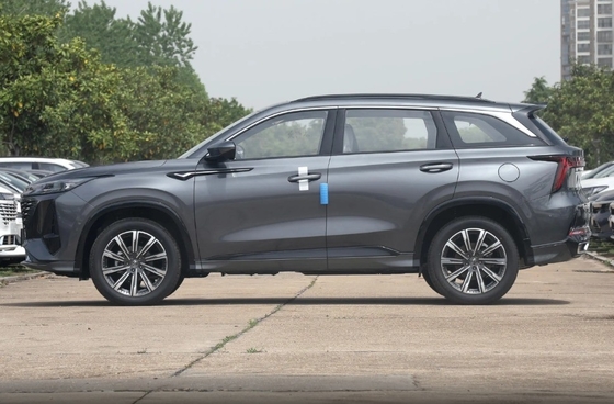 Chongqing CHANGAN CS75 PLUS SUV compact à essence 2023 3e génération Automatic Deluxe Ver. 1.5T 188hp L4 phare à LED