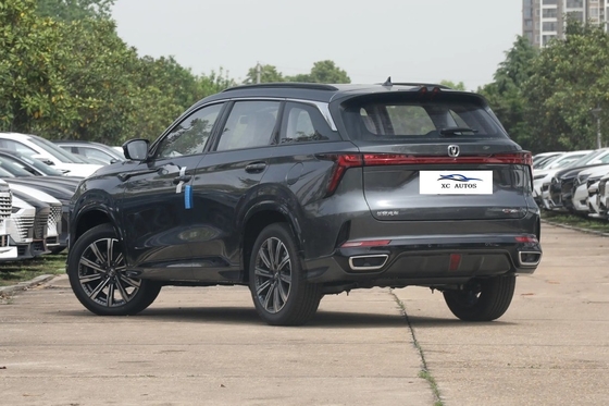 Chongqing CHANGAN CS75 PLUS SUV compact à essence 2023 3e génération Automatic Deluxe Ver. 1.5T 188hp L4 phare à LED
