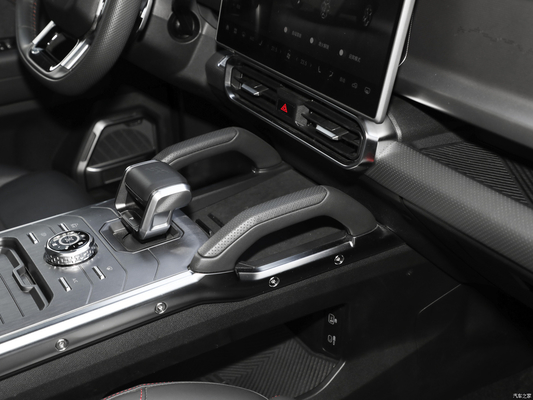 Le moteur Jetour T2 Traveler 1.5T/2.0T DCT 2WD/4WD Multi-link Suspension arrière couple 290NM