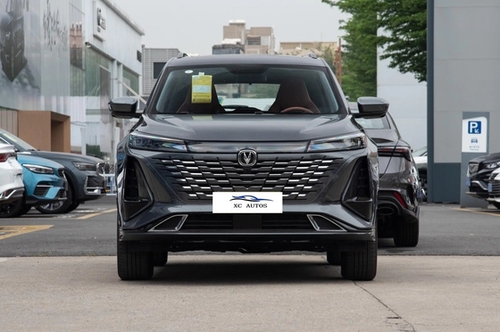 Version automatique améliorée 1.5T 188 chevaux L4 Benzine SUV compact CHANGAN CS75 PLUS 2023 3e génération
