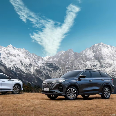 Chang'an Cs75 Plus SUV à essence Volant à gauche 150-200PS Sièges en cuir de puissance maximale