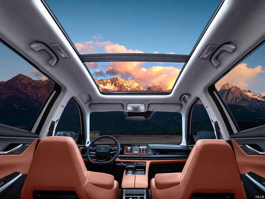 Chang'an Cs75 Plus SUV à essence Volant à gauche 150-200PS Sièges en cuir de puissance maximale