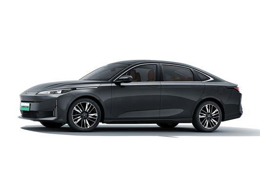 Changan Qiyuan A05 EV Sedan Hybrid Car Grande valeur et 5 portes 5 places Structure de la carrosserie