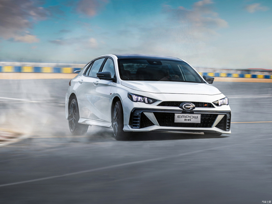 Trumpchi Empow 1.5t berline avec système de direction électrique et puissance maximale de 200-250PS