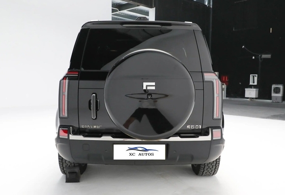 VUS de taille moyenne avec véhicule électrique 4x4 à double moteur 4 cylindres et boîte de vitesses à vitesse unique