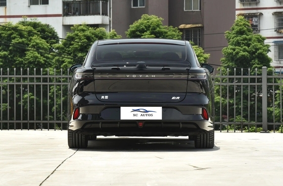 Écran tactile et avant 4 arrière 2 radar Voyah Zhuiguang voiture électrique 2023ver.
