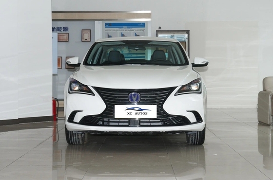 2024 Chongqing Made In Eado EV460 Zhixing Version de taxi Le phosphate de fer de lithium 205/60 R16