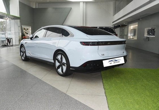 Écran tactile et avant 4 arrière 2 radar Voyah Zhuiguang voiture électrique 2023ver.