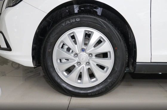 2024 Chongqing Made In Eado EV460 Zhixing Version de taxi Le phosphate de fer de lithium 205/60 R16