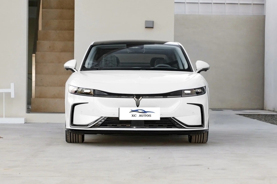 Système de direction électrique SUV de taille moyenne avec 730 km Voyah Zhuiguang 2023ver