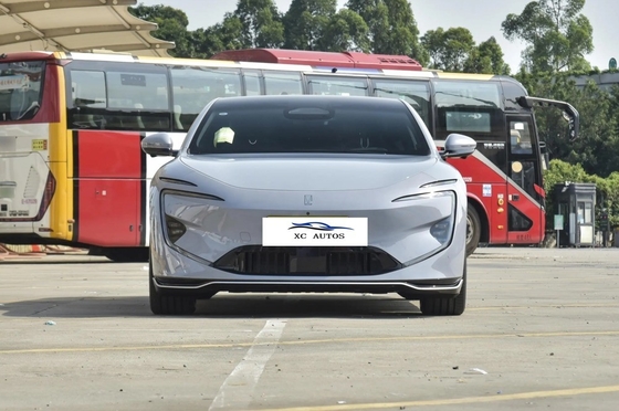 2024 700 Triple laser à traction arrière Luxe Moyenne et grande voiture 4 portes 5 places