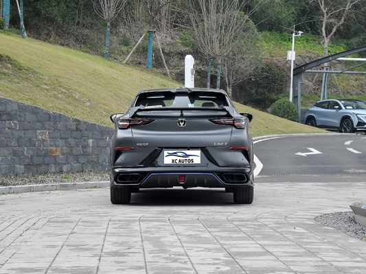 Changan Uni-T 1.5T 2.0T 188HP 138KW 300NM SUV compact à essence avec toit panoramique
