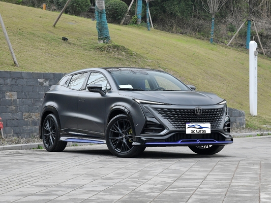 Changan Uni-T 1.5T 2.0T 188HP 138KW 300NM SUV compact à essence avec toit panoramique