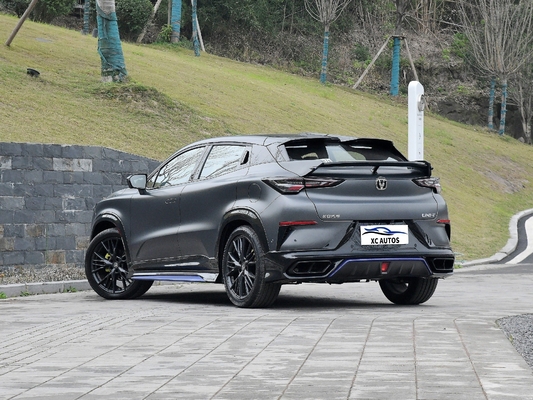 Changan Uni-T 1.5T 2.0T 188HP 138KW 300NM SUV compact à essence avec toit panoramique