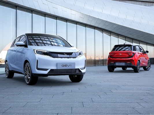 Xinte 2020 Qi Neng GEV 1 Euro VI 305KM 5 portes 4 places avec recharge rapide