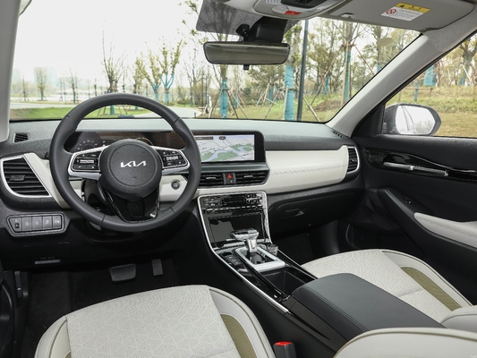 2022 Kia Seltos 2023 5 sièges SUV à essence Seltos accessoires avec 4385x1800x1650MM Taille