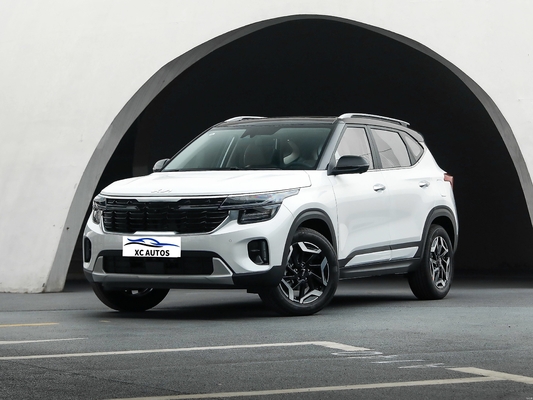 2022 Kia Seltos 2023 5 sièges SUV à essence Seltos accessoires avec 4385x1800x1650MM Taille