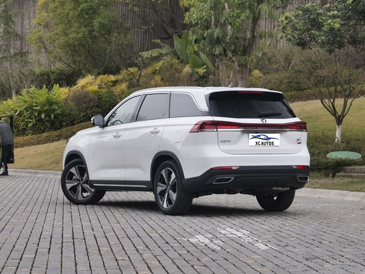 2024 Changan X7 Plus 1.5T Smart SUV à double embrayage avec 5 sièges
