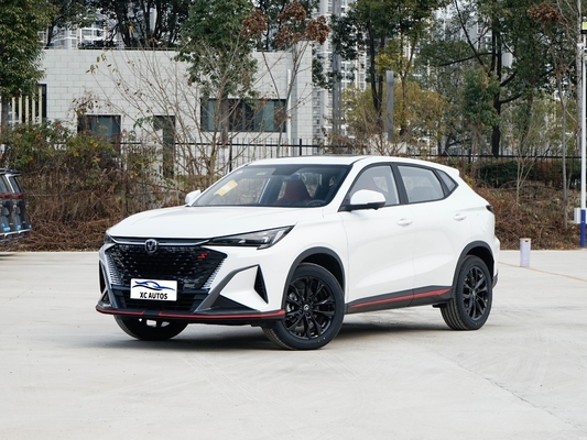 2024 Changan X5 Plus 1.5t Dct Le Xiang Modèle de lancement avec volant multifonctionnel