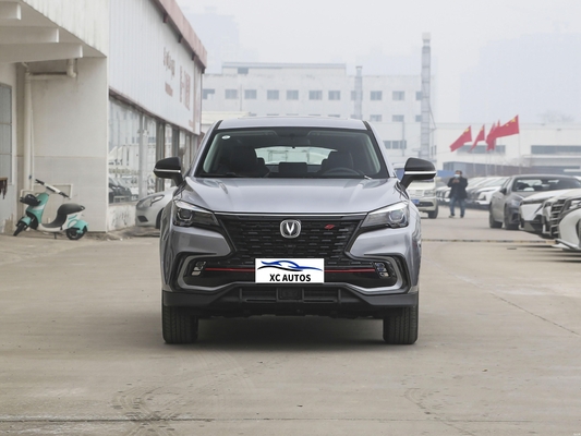 Véhicule à essence Véhicule à essence 1.5T 2WD 5 sièges SUV Changan CS85 Coupé Rapide de livraison phare LED