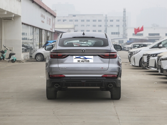 Véhicule à essence Véhicule à essence 1.5T 2WD 5 sièges SUV Changan CS85 Coupé Rapide de livraison phare LED