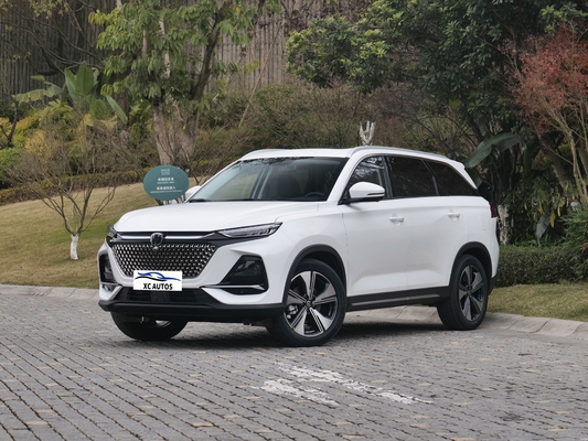 Changan X7 Plus 1.5T SUV intelligent à double embrayage 24 modèles 5 sièges Frontaux Disque Frontaux Disque Frontaux