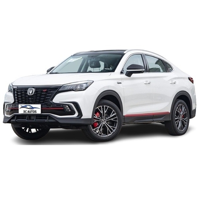 Changan CS85 COUPE 1.5T 2WD Mid SUV Voiture avec 138 188PS Puissance maximale et écran tactile