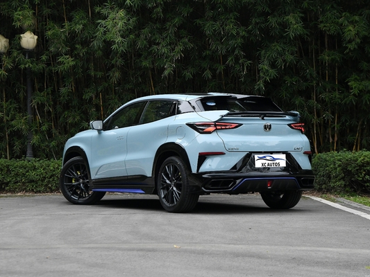Changan UNI-T 1.5T Awd SUV à essence voiture avec phare LED et empattement 2500-3000mm