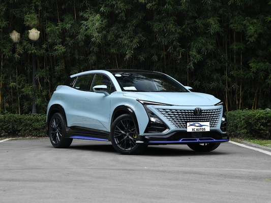 Changan UNI-T 1.5T Awd SUV à essence voiture avec phare LED et empattement 2500-3000mm