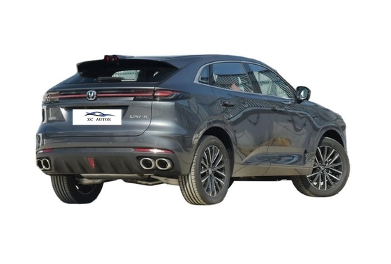 Modèle de luxe de VUS hybride Changan UNI-K 2023 avec toit panoramique et manuel d'essence