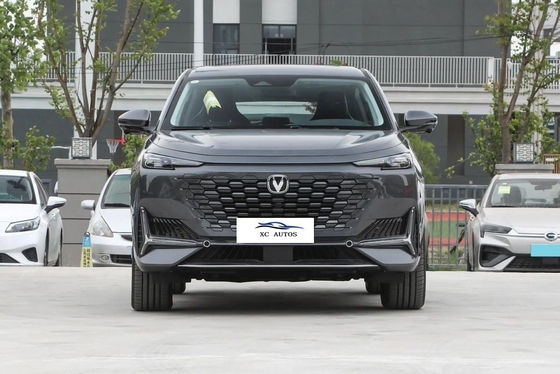 2024 Uni-K Changan Benzine Awd Suv voiture avec 5 portes 5 sièges structure de la carrosserie et ESC