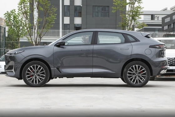 2024 Uni-K Changan Benzine Awd Suv voiture avec 5 portes 5 sièges structure de la carrosserie et ESC