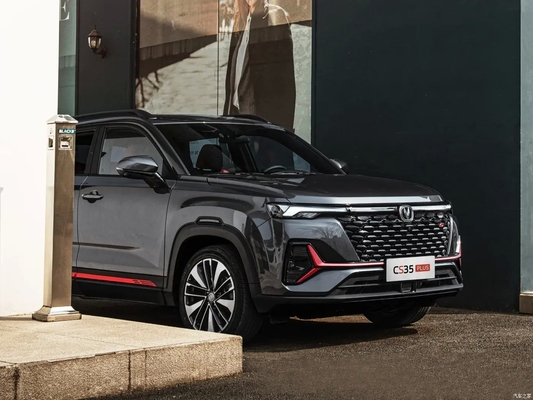 2024 Changan Cs 35 Plus 1.4T DCT 5 sièges Véhicule à essence avec empattement 3000-3500mm