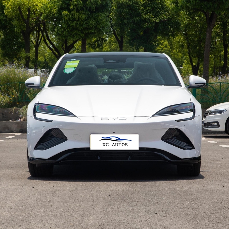 BYD Dolphin Voiture énergétique phare à grande vitesse Smart SUV 5 places avec toit ensoleillé