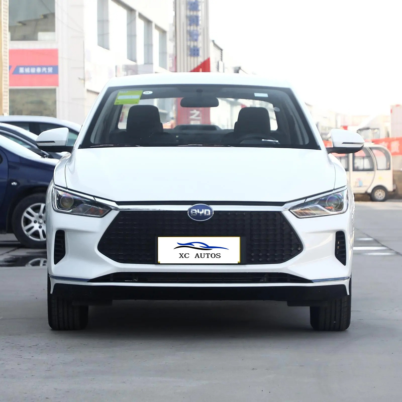Volant gauche SUV énergie BYD E2 Luxe EV électrique frein de stationnement