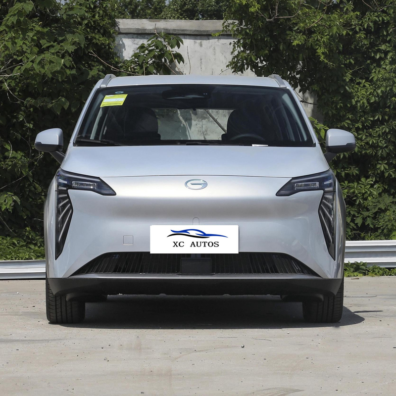 GAC AION Y Sedan EV voiture voiture électrique avec écran tactile et frein de stationnement électrique