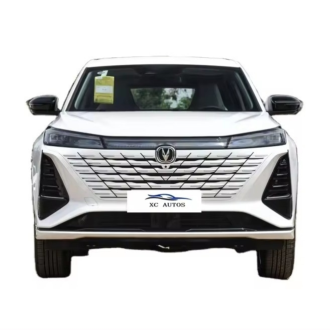 Changan CS75 PLUS 2024 SUV à essence Auto Voyage de conduite intelligente Ver. 1.5T 188hp L4 3e génération