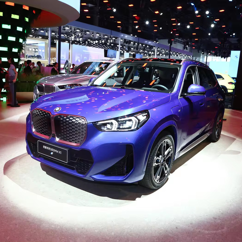 Système de direction électrique et Macpherson Suspension avant IX1 EV SUV Compact Sports Car