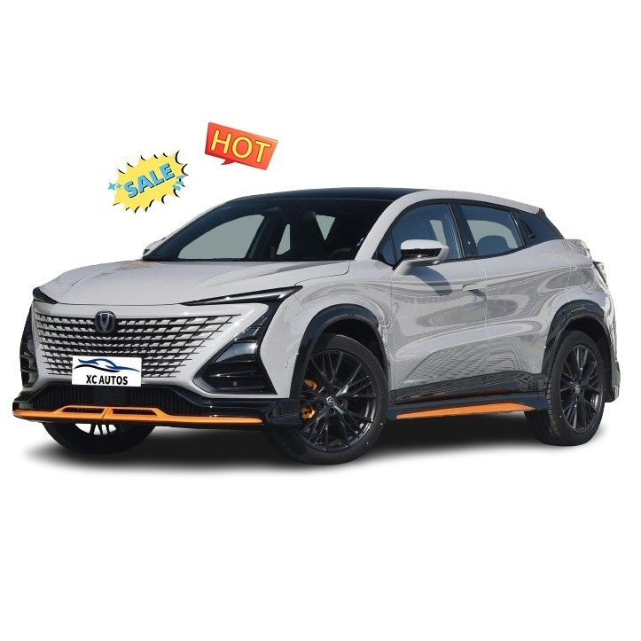 Changan UNI-T 1.5T voitures à essence pour le mois 2 Euro VI Norme d'émission en 2023 Stock