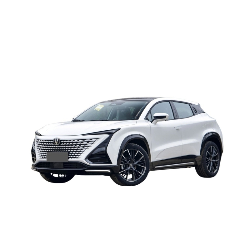 Changan Uni-t 1.5t Fwd voiture à essence avec une puissance maximale de 100-150PS et 6 radars