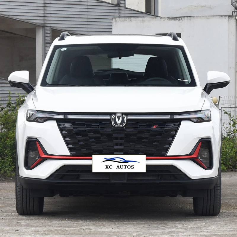 2023 Changan Cs35 Plus Awd SUV avec 5 sièges et couple maximal de 200-300Nm